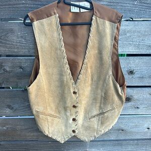 Men’s genuine, leather vest by IVY